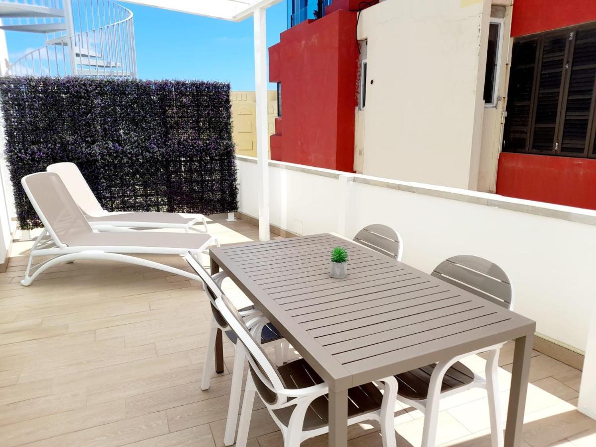 Malibu Canteras Atico 22 Con Terraza - Penthouse With Terrace (Adults Only) لاس بالماس دي غران كاناريا المظهر الخارجي الصورة